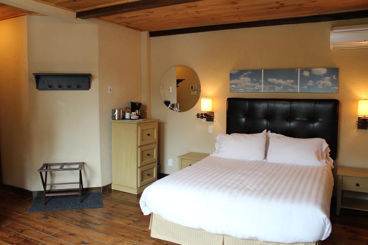Les Condos Du Lac Taureau- Rooms & Condos Saint-Michel 외부 사진